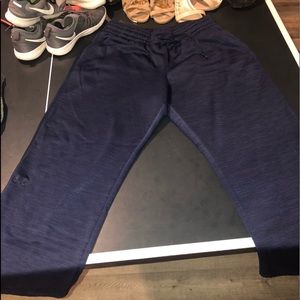 Under Armor sweats pants